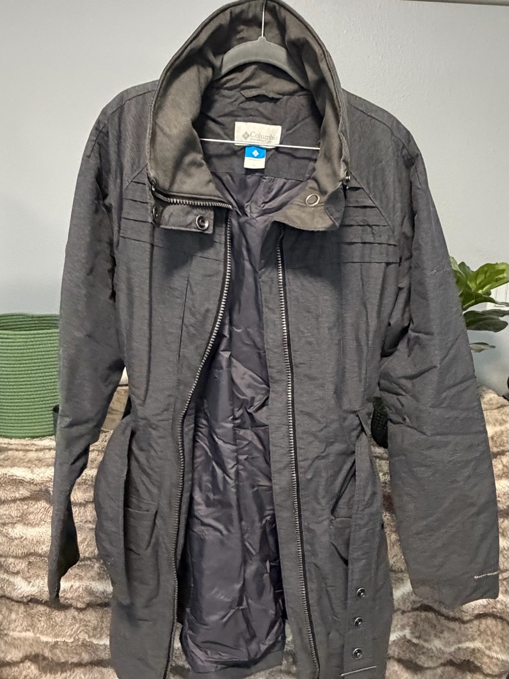 Columbia Women’s Dark Grey Insulated Winter Coat